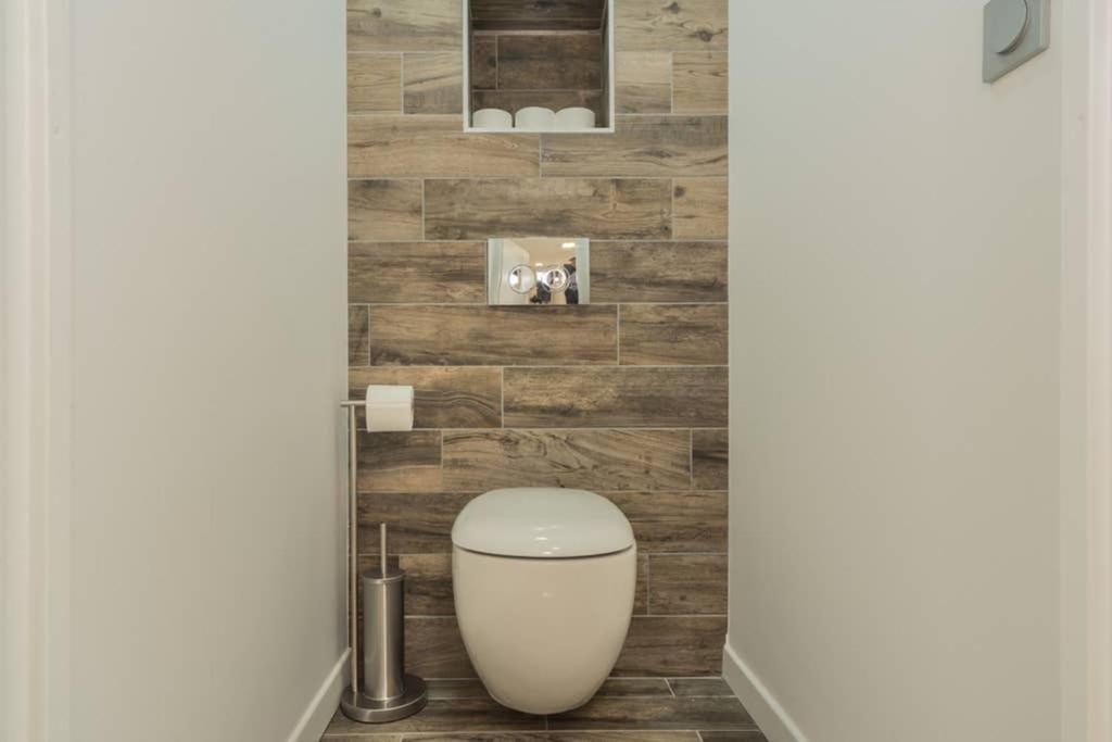 Lovely Apartment Close To A Big Shopping Mall Serris Bagian luar foto